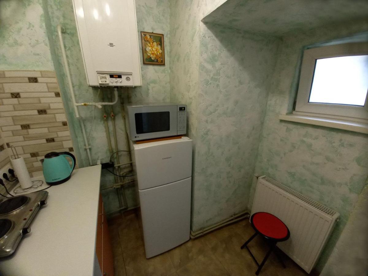 1 комнатная в центре мукачева, улица мира Mukacheve